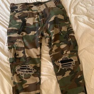 amiri cargo jeans